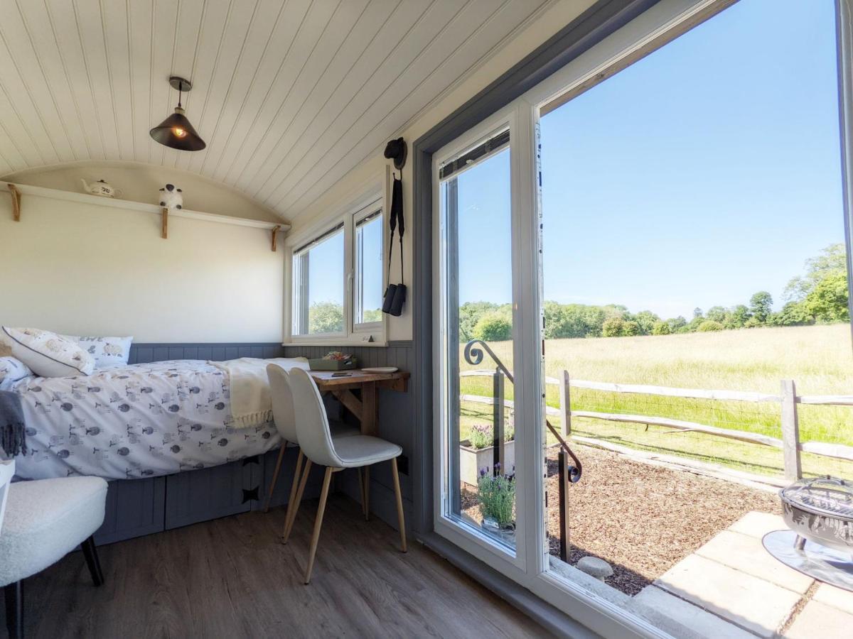 Crabden Shepherd Hut - Blendworth Villa Waterlooville Luaran gambar